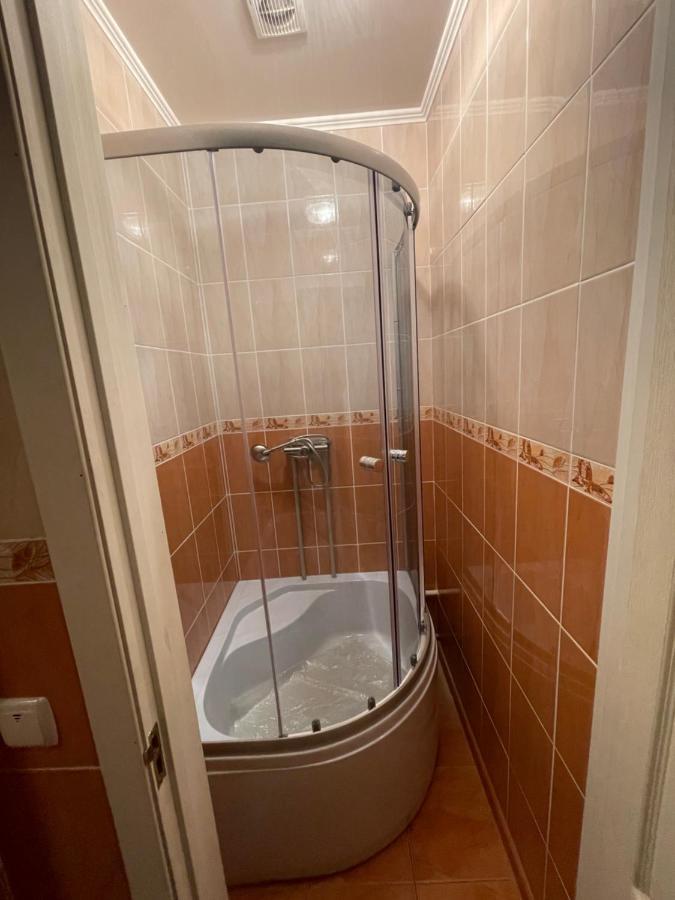 Seven Hotel Korosten Eksteriør bilde